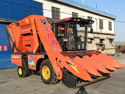 收割機(jī)割臺(tái)