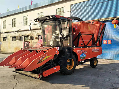 玉米青儲收割機(jī)